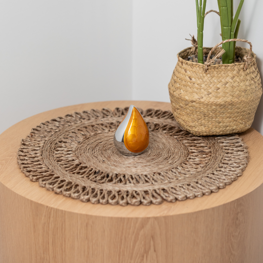 Bronze Drop Keepsake Urn